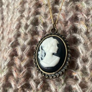 Black & White Cameo Necklace 24” Gold Chain